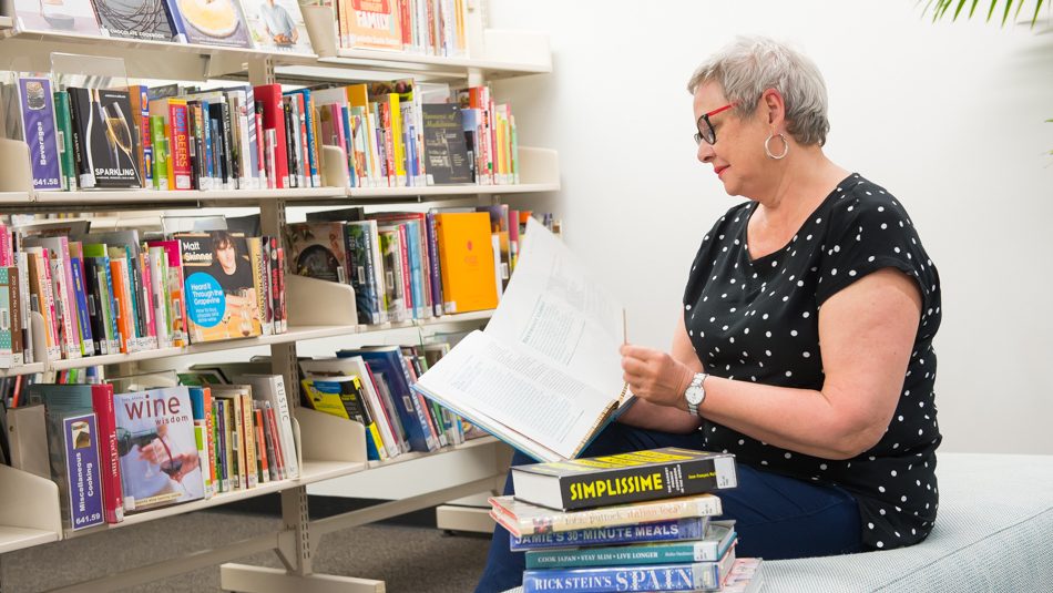 Thumbnail for Libraries warn of service cuts as funding rise overdue