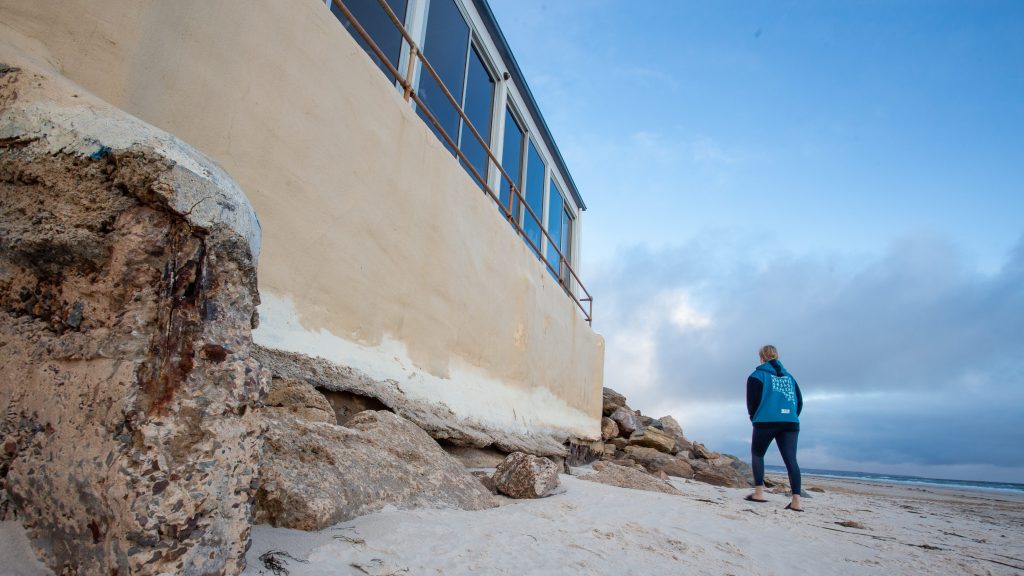 Thumbnail for Fears of Henley kiosk sea wall collapse as beach sand washes away