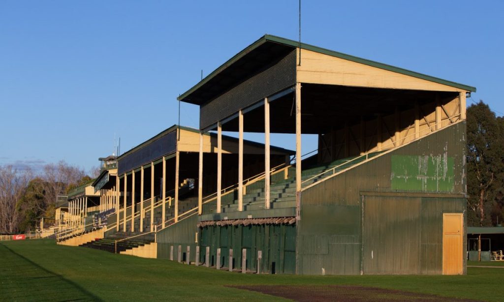 Soon to be rubble? These two grandstands at the Oakbank Racecourse are slated for demolition. Photo: Brett Hartwig/InDaily