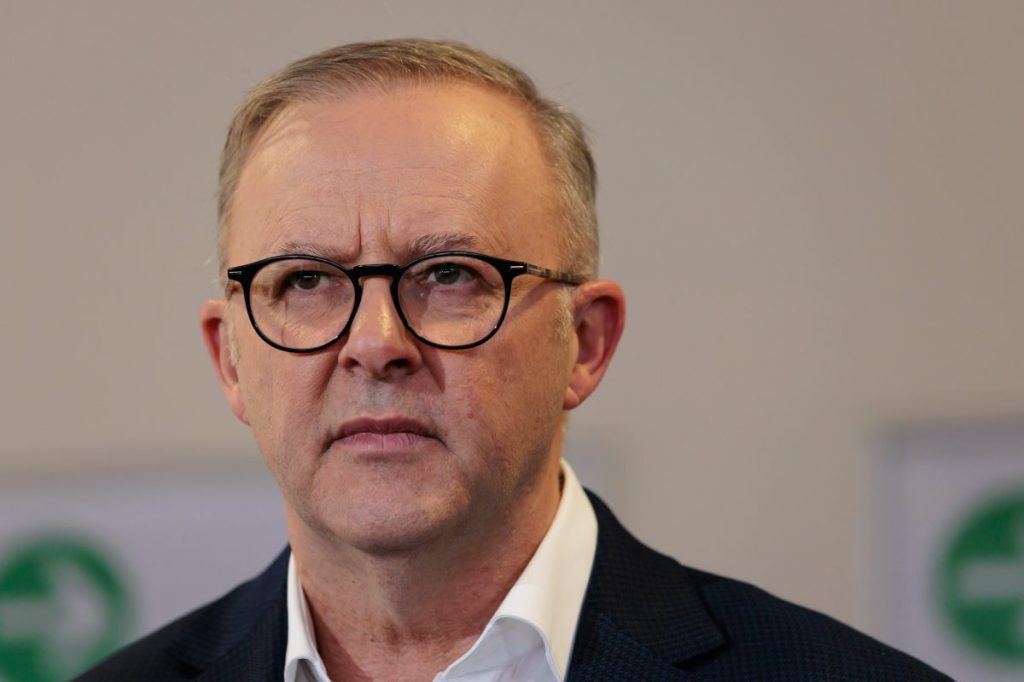 Thumbnail for PM unveils $1b defence export deal to Germany