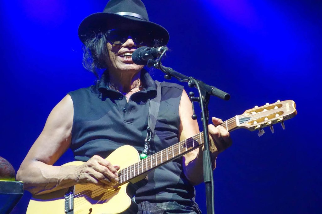 Thumbnail for Singer, songwriter Rodriguez dies