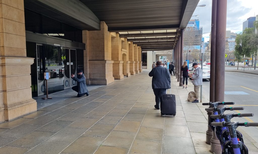 Thumbnail for Power outage closes Sir Samuel Way courts