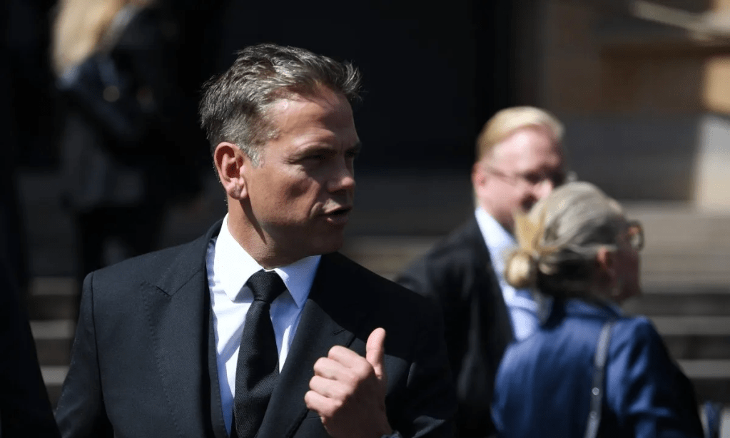 Thumbnail for Murdoch to repay Crikey its $1.3m defamation case legal bill