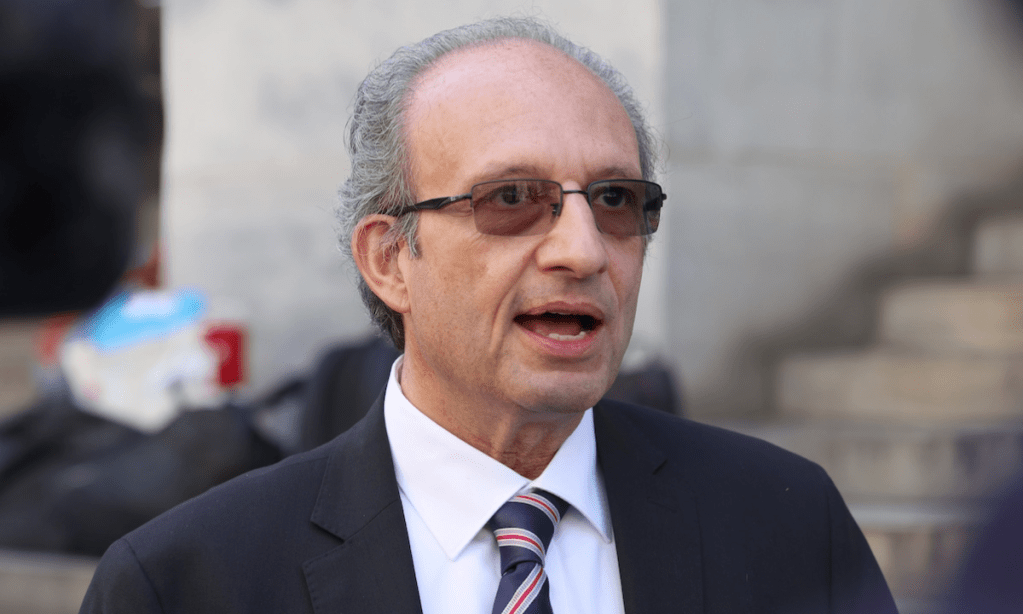 Thumbnail for Uni professor warns of merger risk