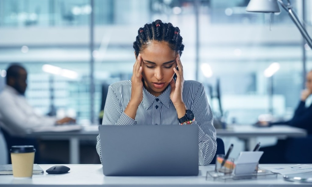 Thumbnail for This desk is mine! How noisy offices can make us more territorial