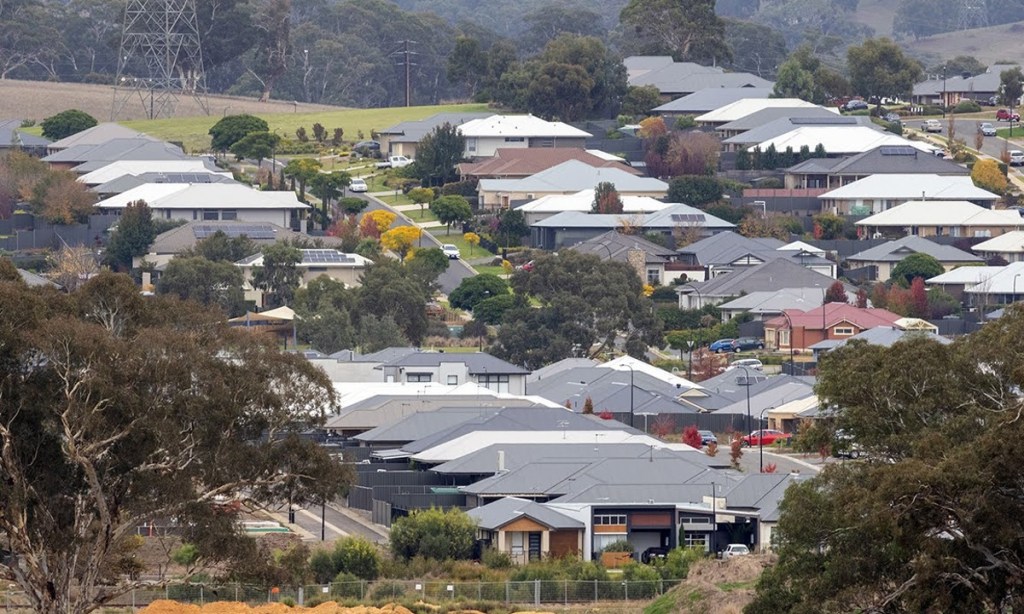 Thumbnail for ‘Learn from Mount Barker’: Govt warned on new Greater Adelaide plan
