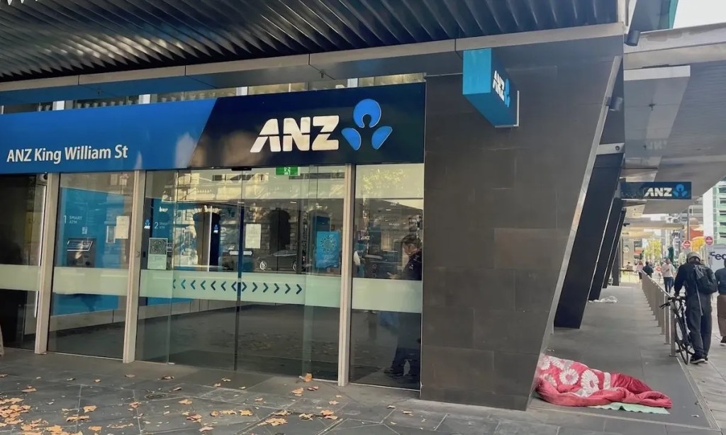 Thumbnail for ANZ the latest Big Four bank to post $7 billion in profits