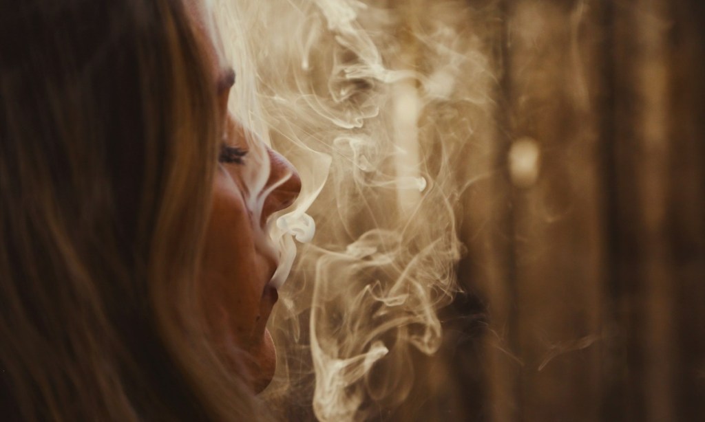 Thumbnail for Vape shops near schools now in government sights