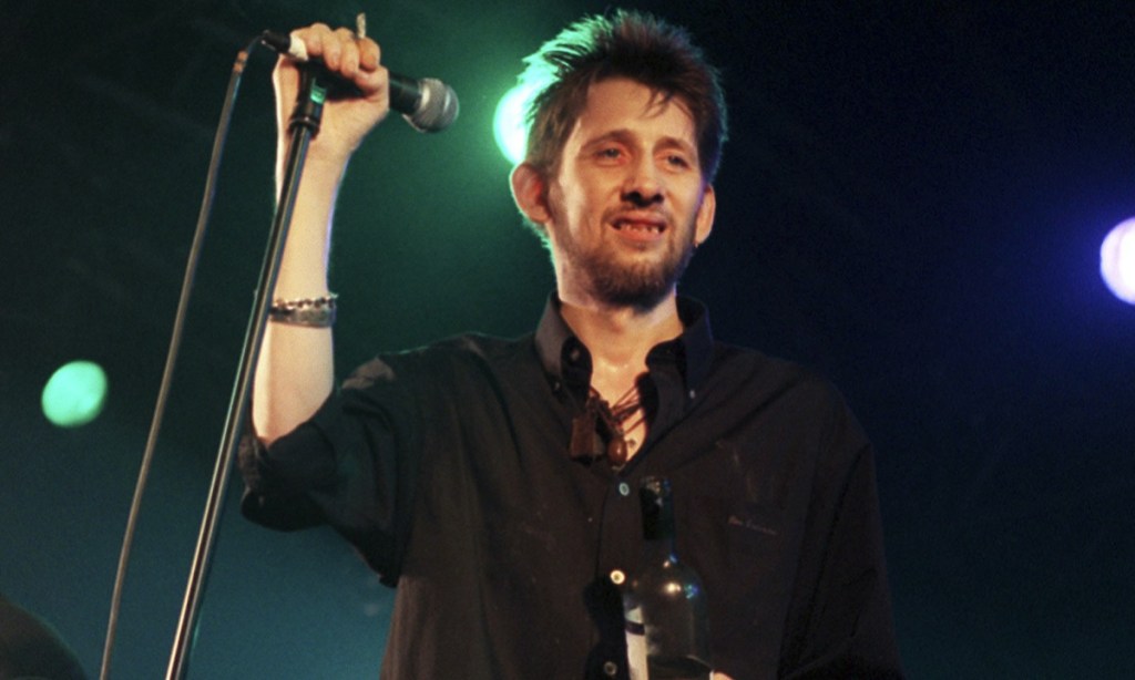 Shane MacGowan performing in 1999. Photo: Michael Walter/AP