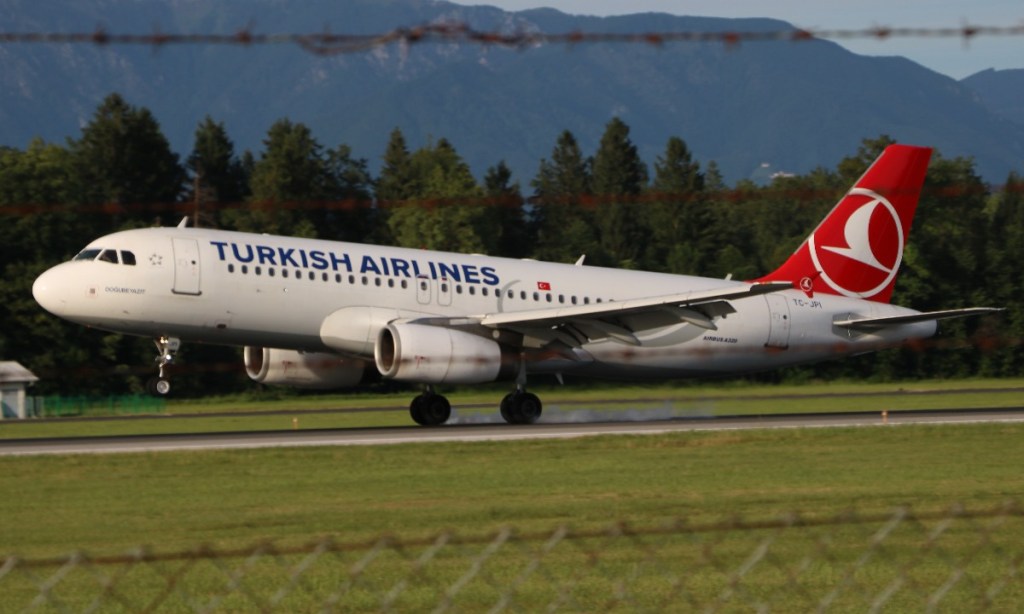 Thumbnail for Turkish Airlines wins more Australian flights