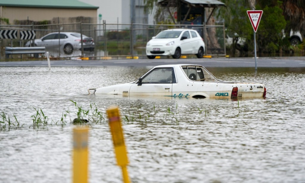 Thumbnail for BoM criticised for Queensland rain forecasts