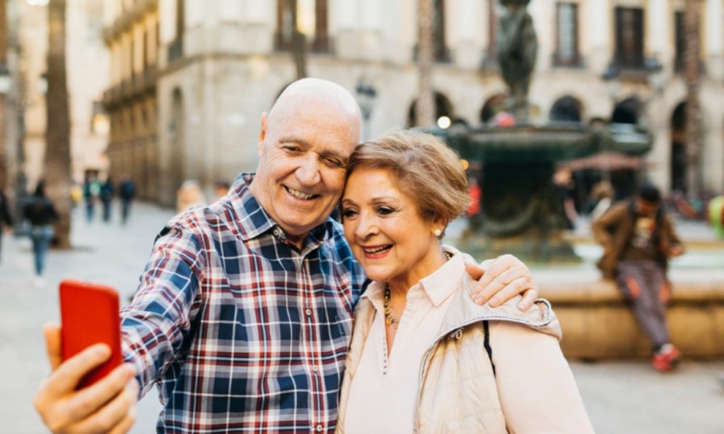Thumbnail for Ask the Expert: Flexi pension part of name game, living overseas and combining super funds