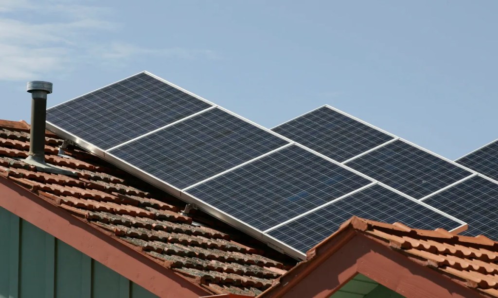 Thumbnail for Rooftop solar powers New Year electricity record