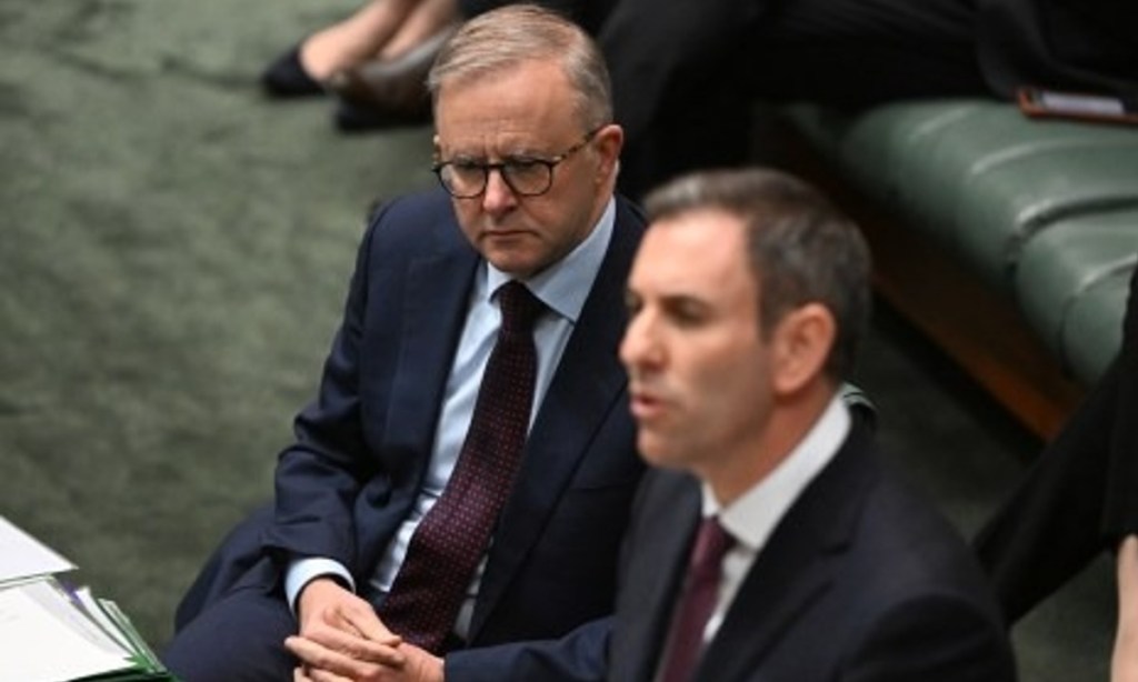 Thumbnail for Tax cuts front and centre as parliament resumes