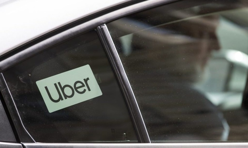 Thumbnail for Uber to pay out taxi, hire drivers with almost $272m