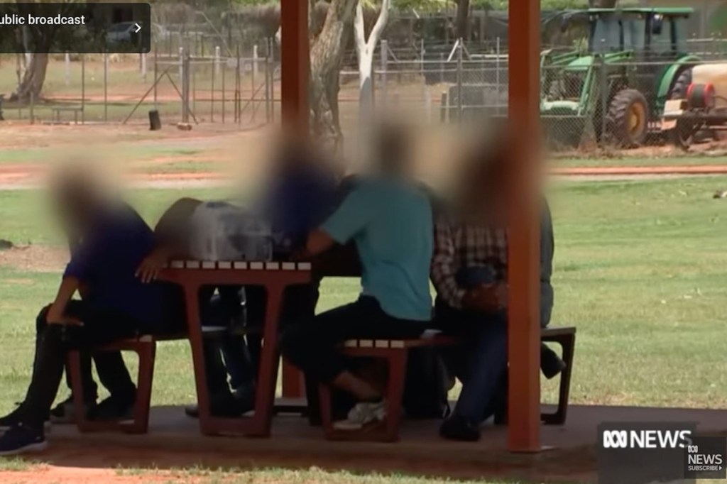 Thumbnail for Politicians warned not to ‘inflame the rhetoric’ over asylum seeker boat arrival
