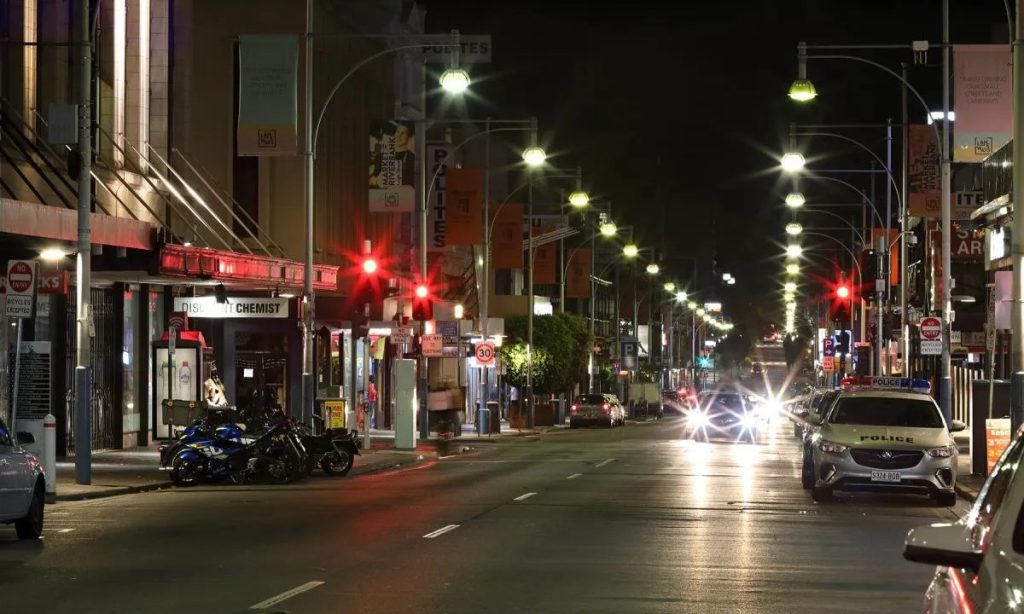 Hindley Street in 2020 was a lonely place at night, and the strip has never bounced back. Photo: Tony Lewis/InDaily