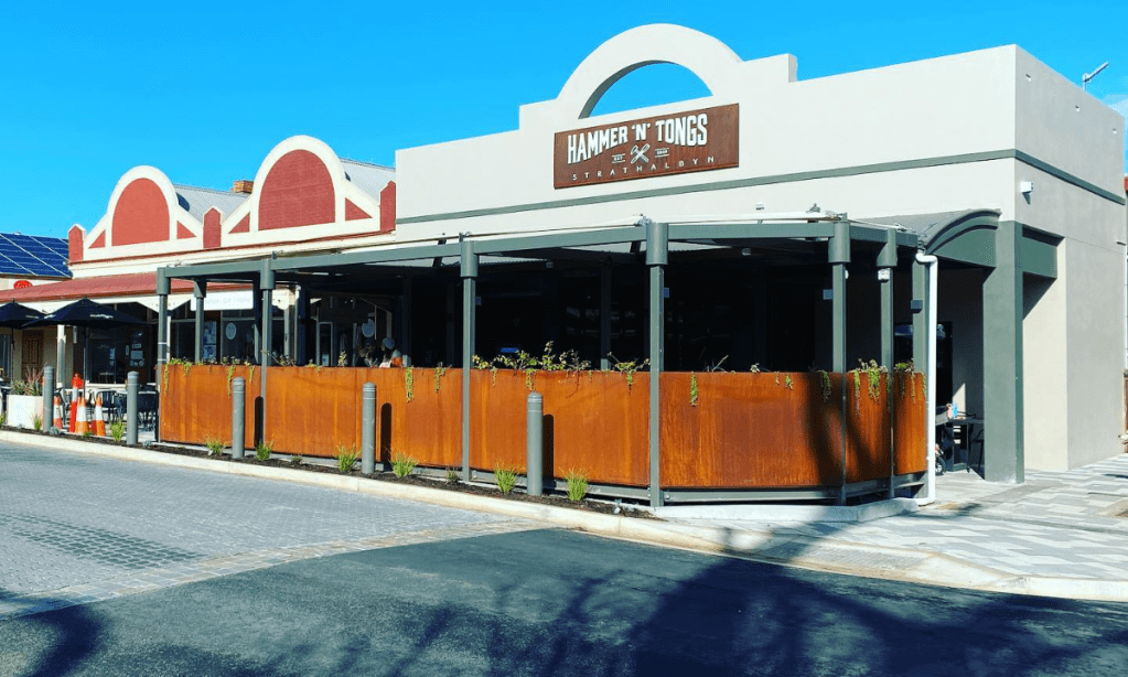 Thumbnail for ‘Shattered’: Popular cafe suddenly closes doors