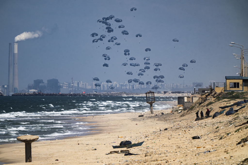 Thumbnail for UN Security Council demands Gaza ceasefire
