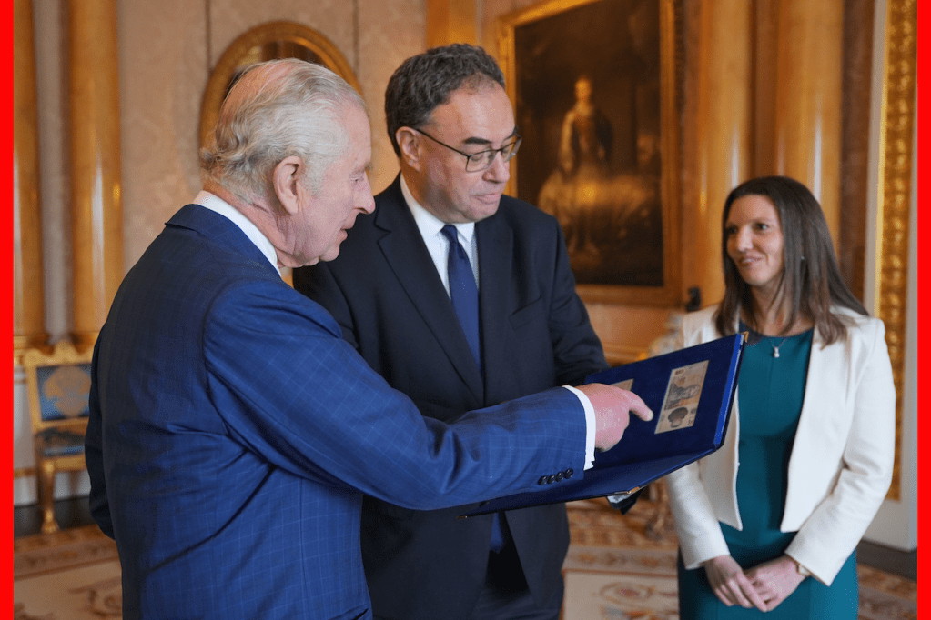 Thumbnail for King comes face to face with new banknote