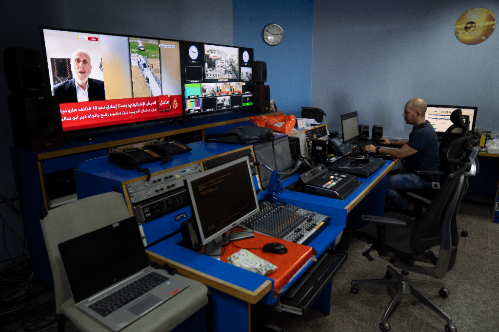 Thumbnail for TV network raided after Israeli shutdown order