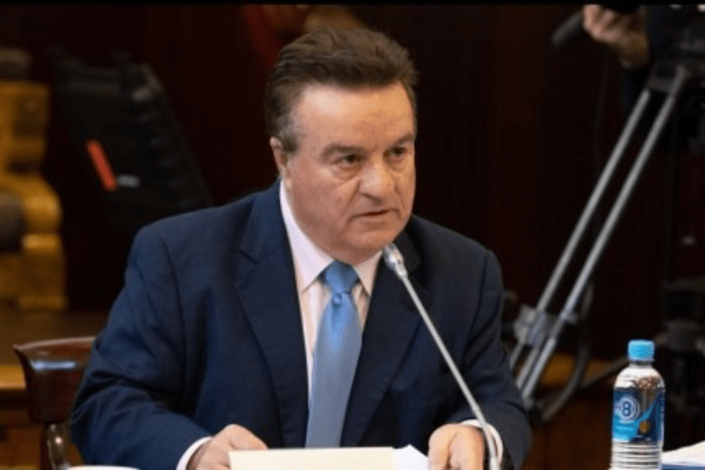 Thumbnail for Another SA MP reveals cancer diagnosis