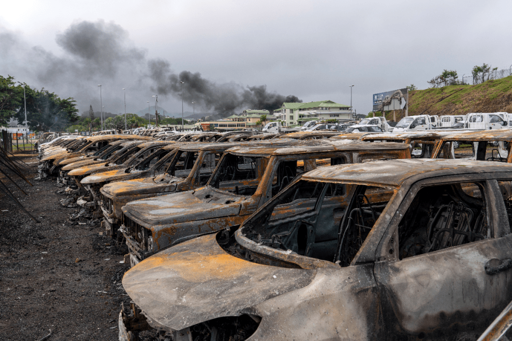 Thumbnail for ‘Everything’s burning’: France sends more police to riot-torn Pacific island