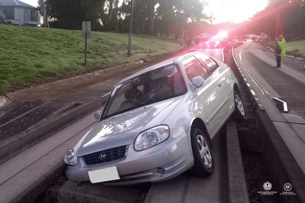 Thumbnail for Wedged car removed from O-Bahn track