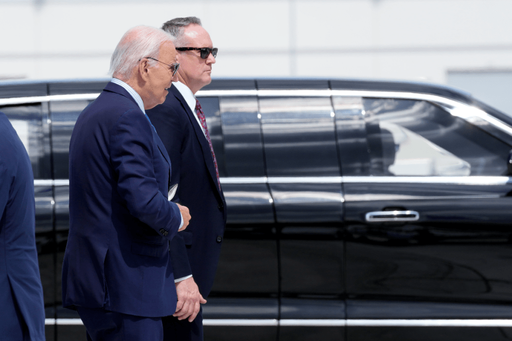 US President Joe Biden walks to board Air Force One in Las Vegas after testing positive for COVID-19. Photo: AP