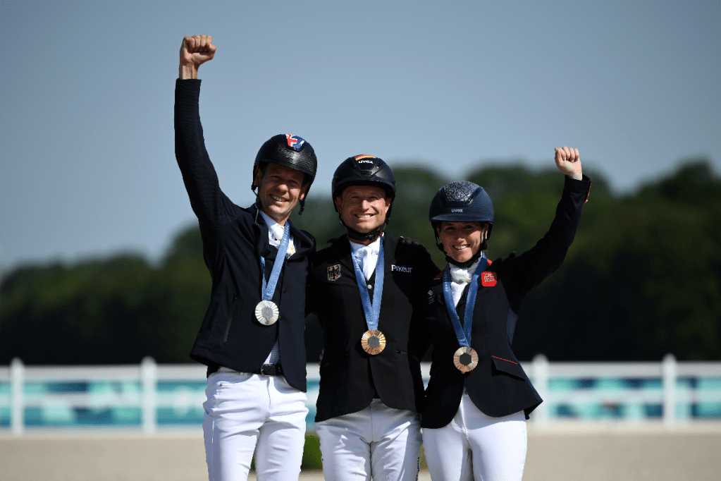 Thumbnail for Burton grabs silver as Garside breaks down