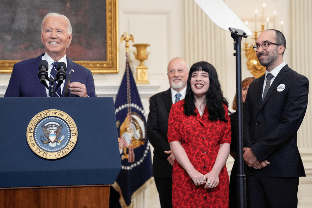 US President Joe Biden discusses the prisoner release, with Danielle and Mikhail Gershkovich. Photo: AAP