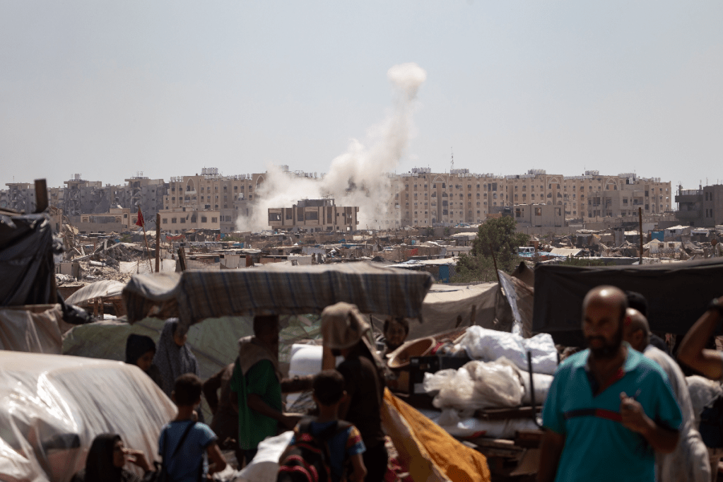 Thumbnail for More Gaza deaths as US moves on ceasefire