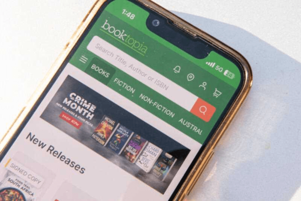 Booktopia entered voluntary administration last month after being unable to line up additional financing to sustain its loss-making operations.Photo: AAP Image/Diego Fedele