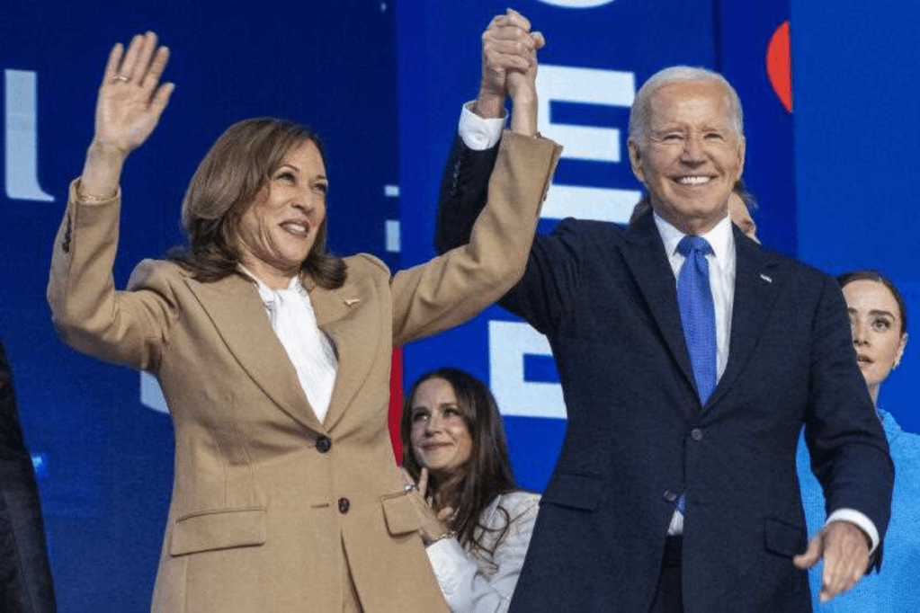 Thumbnail for Biden hails Harris as the future in emotional farewell