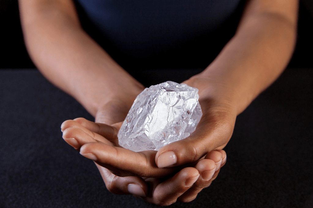 Thumbnail for Massive diamond unearthed at African mine