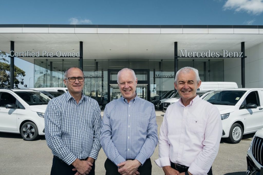 L-R Steve Hunt, Paul Griffin, Neville Martin