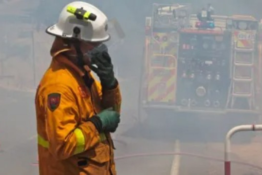 Thumbnail for Dry spring prompts early SA bushfire season alert